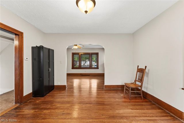 113 Longford Avenue, Elyria, OH 44035