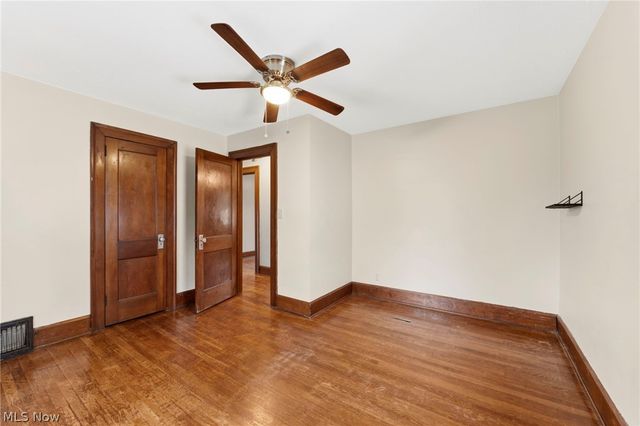 113 Longford Avenue, Elyria, OH 44035