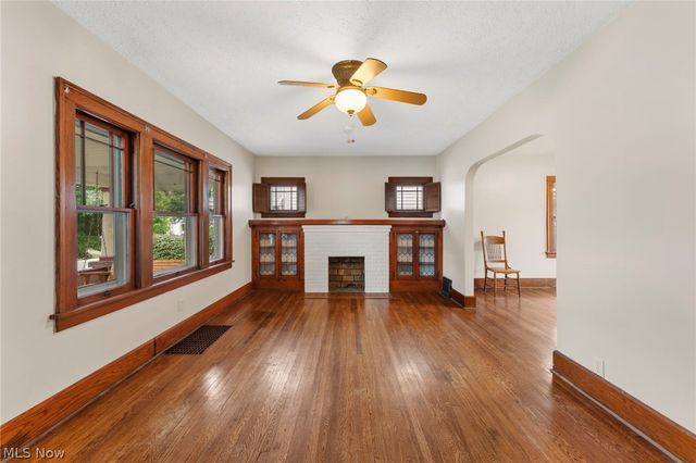 113 Longford Avenue, Elyria, OH 44035
