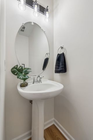 1430 Bridgecross Pkwy, Hermitage, TN 37076