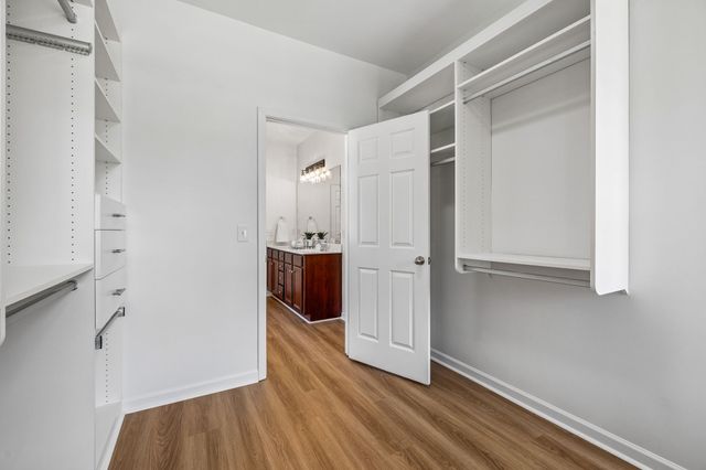 1430 Bridgecross Pkwy, Hermitage, TN 37076