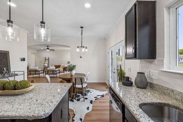 1430 Bridgecross Pkwy, Hermitage, TN 37076