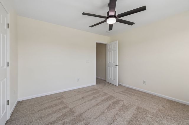 1430 Bridgecross Pkwy, Hermitage, TN 37076