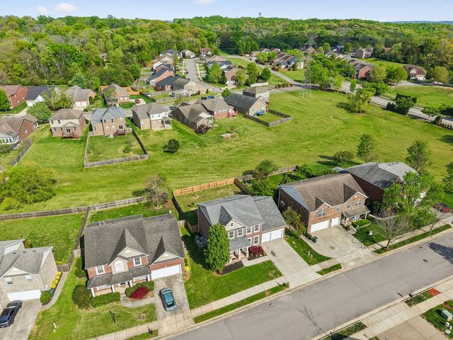 1430 Bridgecross Pkwy, Hermitage, TN 37076