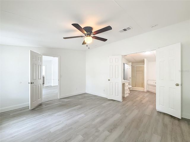 8331 COUNTY ROAD 109, Lady Lake, FL 32159