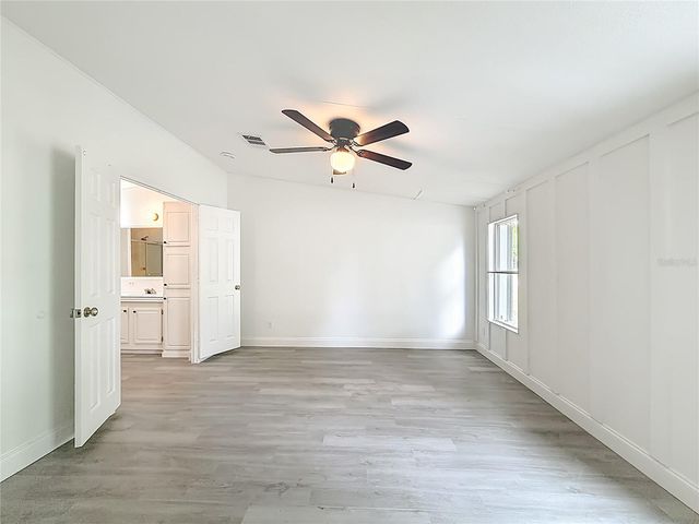 8331 COUNTY ROAD 109, Lady Lake, FL 32159