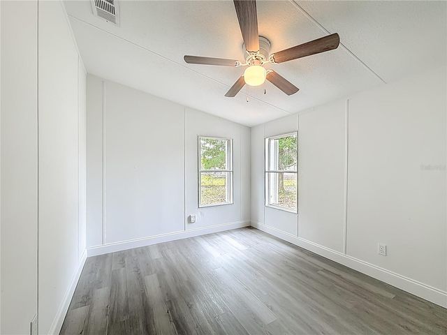 8331 COUNTY ROAD 109, Lady Lake, FL 32159