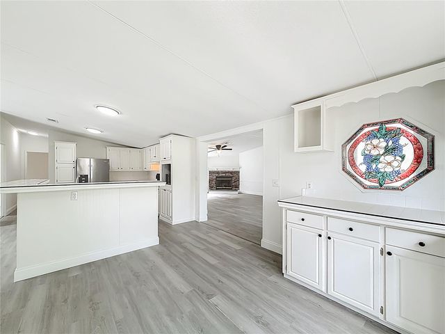 8331 COUNTY ROAD 109, Lady Lake, FL 32159