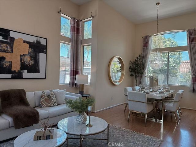 3010 Pembroke, Corona, CA 92879