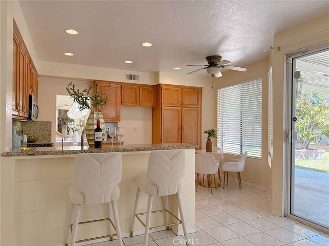 3010 Pembroke, Corona, CA 92879