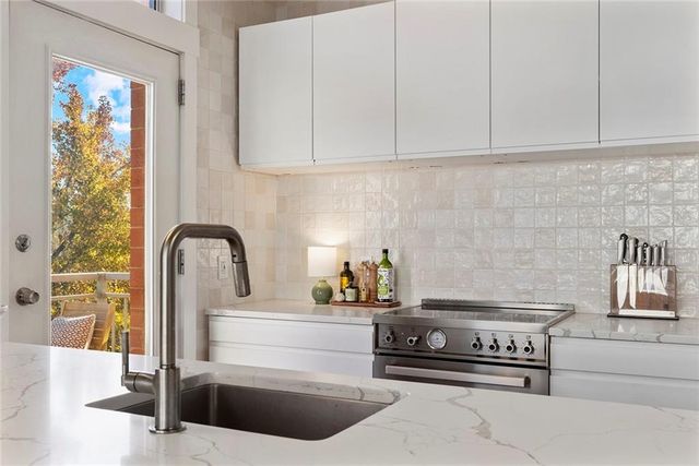 245 N Highland NE Avenue 323, Atlanta, GA 30307