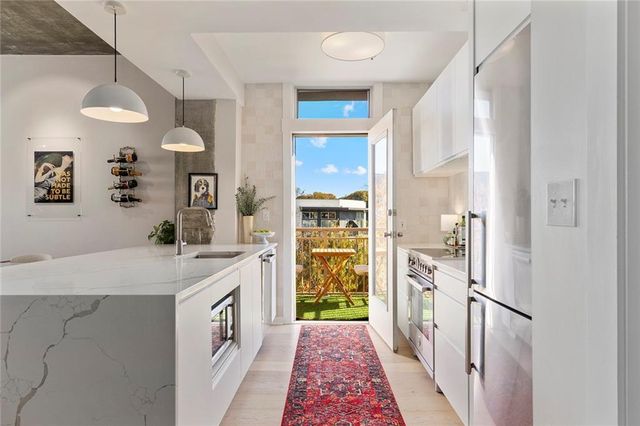 245 N Highland NE Avenue 323, Atlanta, GA 30307