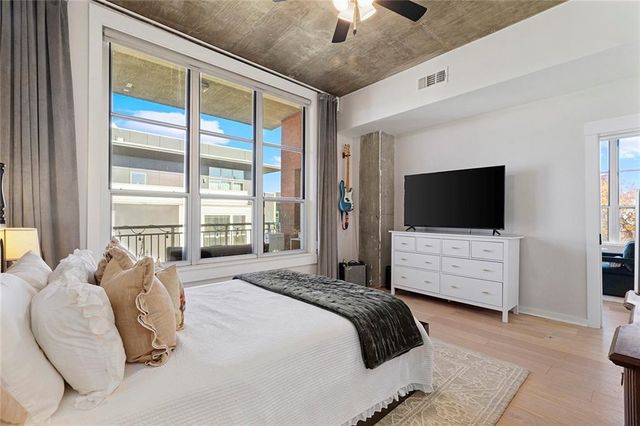 245 N Highland NE Avenue 323, Atlanta, GA 30307