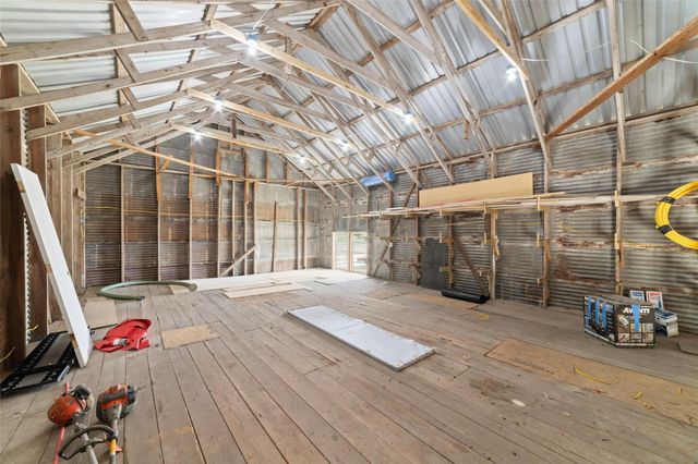 13431 Vrlla Road, Guy, TX 77444