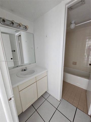 1120 N Franklin Ave 1120G, Homestead, FL 33034