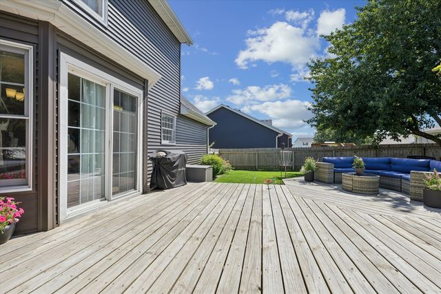 5138 Fillmore Court, Davenport, IA 52806