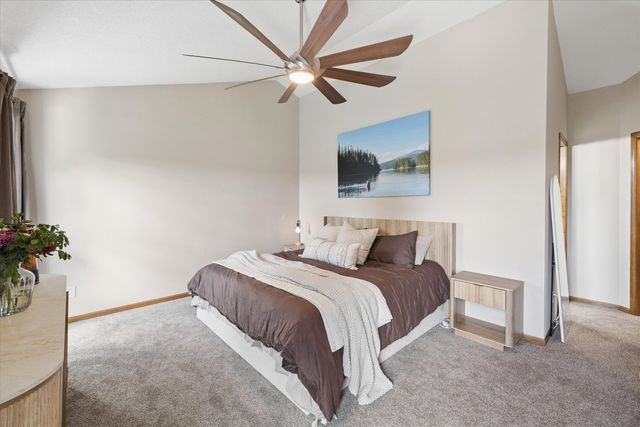 5138 Fillmore Court, Davenport, IA 52806