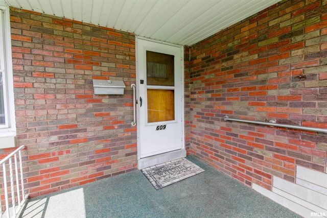 609 E WILLCOX Avenue, Peoria, IL 61603