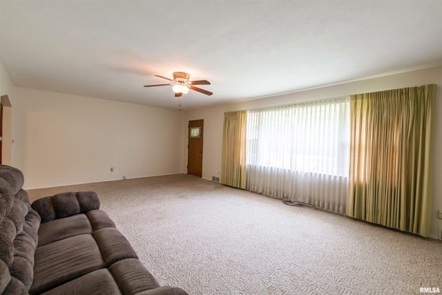 609 E WILLCOX Avenue, Peoria, IL 61603