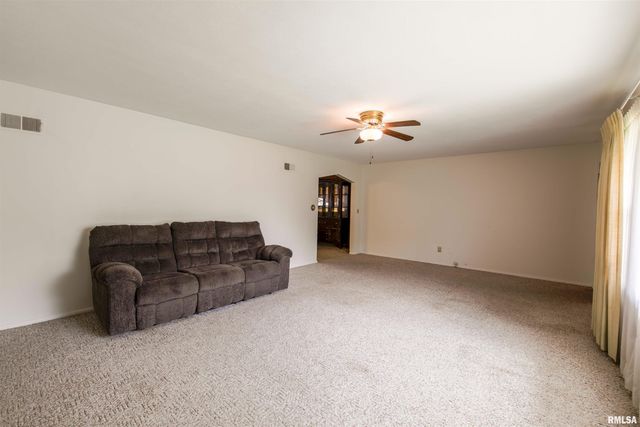609 E WILLCOX Avenue, Peoria, IL 61603