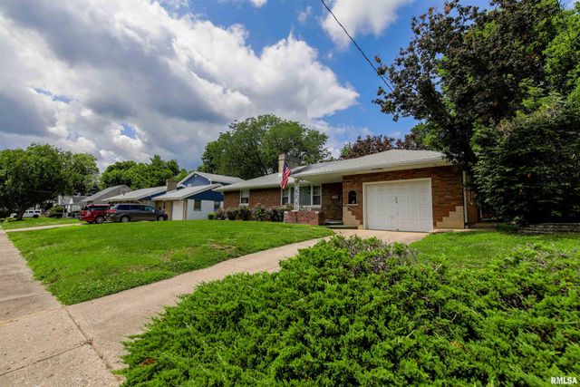 609 E WILLCOX Avenue, Peoria, IL 61603