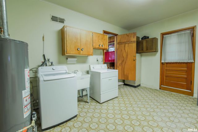 609 E WILLCOX Avenue, Peoria, IL 61603