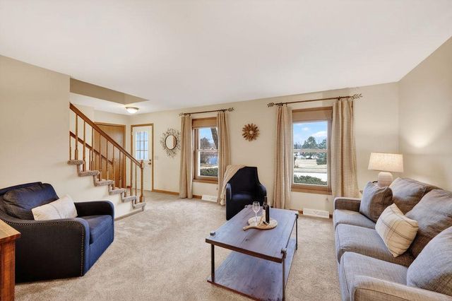 218 Cedar Drive, Oregon, WI 53575