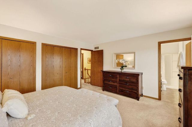 218 Cedar Drive, Oregon, WI 53575