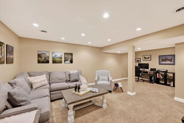 218 Cedar Drive, Oregon, WI 53575