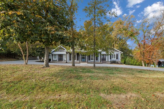 301 Anchor Ln, Old Hickory, TN 37138