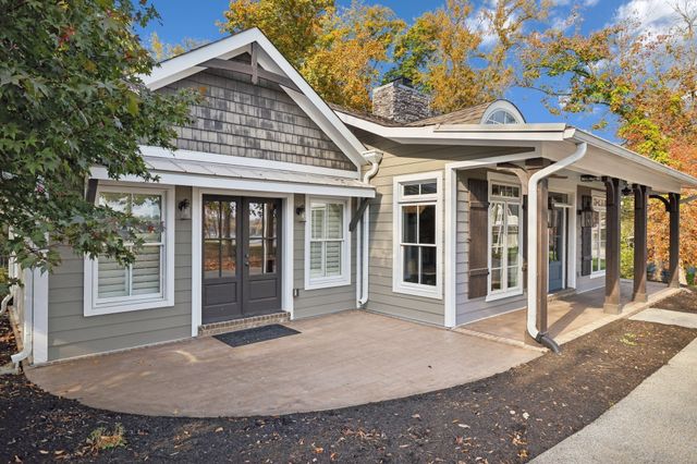 301 Anchor Ln, Old Hickory, TN 37138