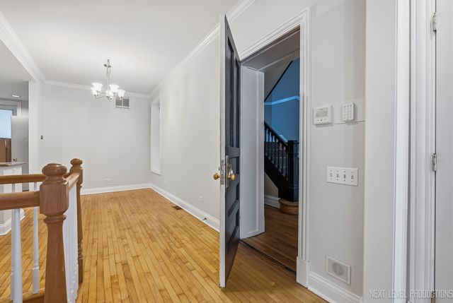 2013 W Concord Place A, Chicago, IL 60647