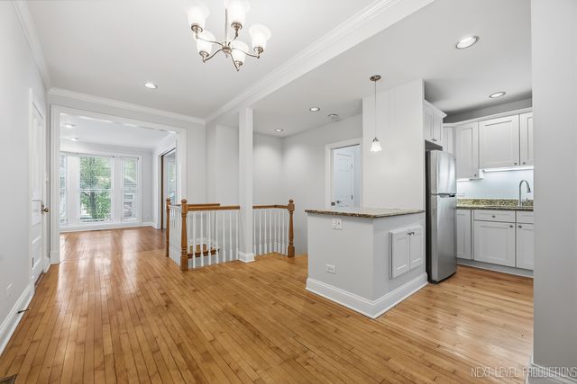 2013 W Concord Place A, Chicago, IL 60647