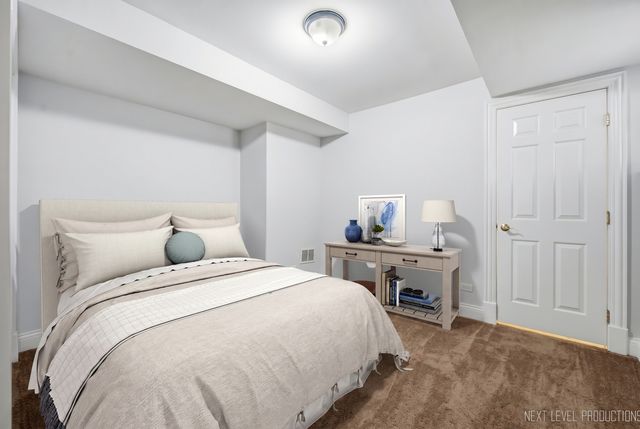 2013 W Concord Place A, Chicago, IL 60647