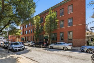 2013 W Concord Place A, Chicago, IL 60647