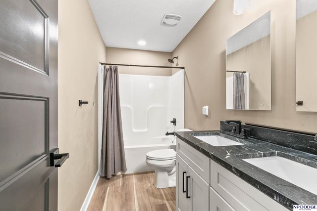 459 N Allen Street, Bennington, NE 68007