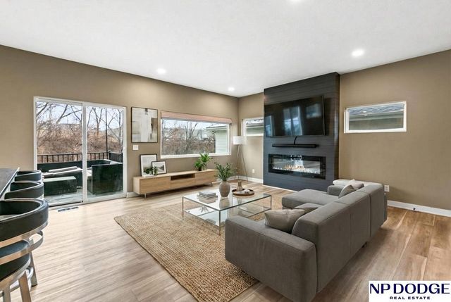 459 N Allen Street, Bennington, NE 68007