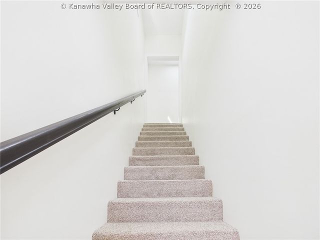 105 Belfast Road 1&2, Charleston, WV 25314