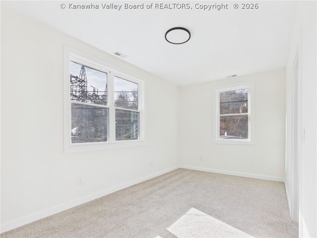 105 Belfast Road 1&2, Charleston, WV 25314