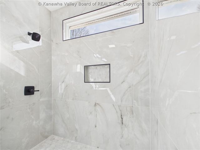 105 Belfast Road 1&2, Charleston, WV 25314