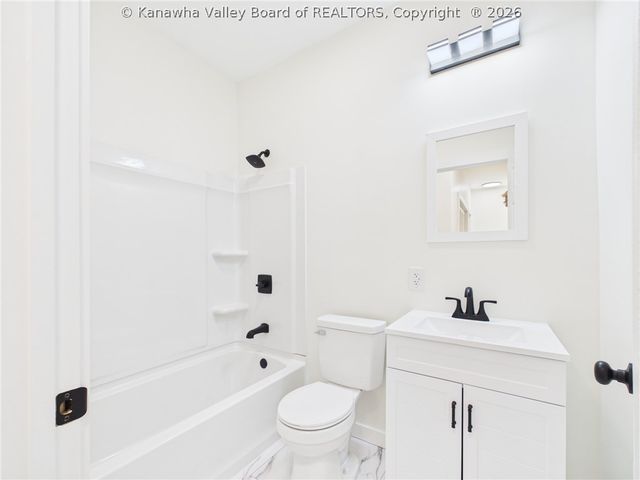 105 Belfast Road 1&2, Charleston, WV 25314