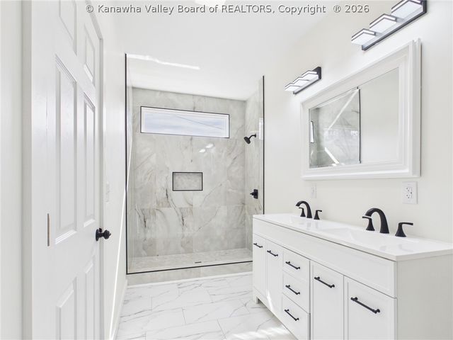 105 Belfast Road 1&2, Charleston, WV 25314