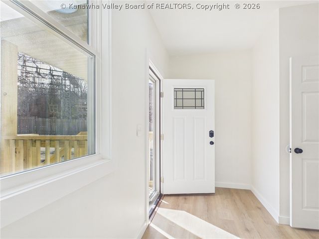 105 Belfast Road 1&2, Charleston, WV 25314