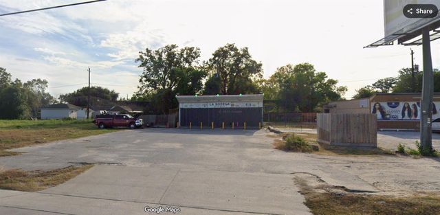 10013 W Montgomery Road, Houston, TX 77088