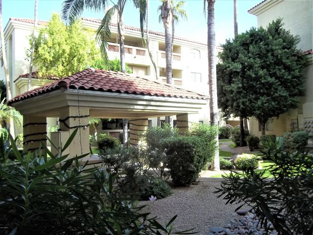 5104 N 32nd Street 134, Phoenix, AZ 85018