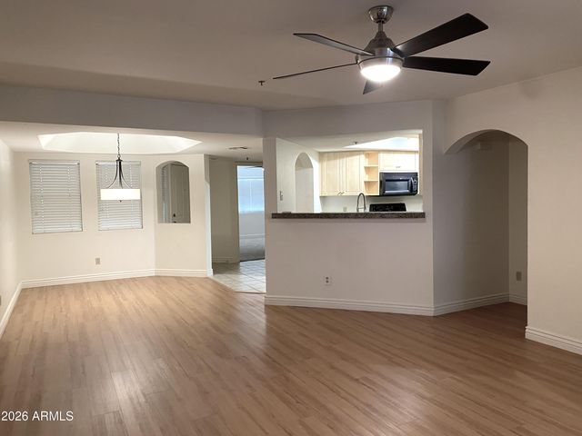 5104 N 32nd Street 134, Phoenix, AZ 85018