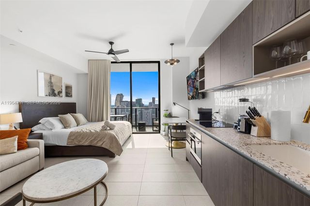 159 NE 6th St 4910, Miami, FL 33132