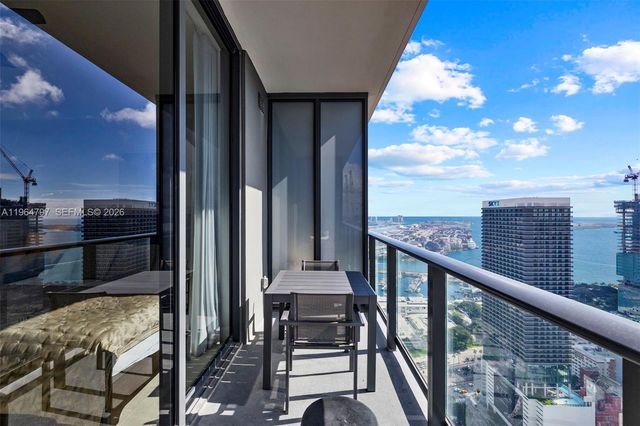 159 NE 6th St 4910, Miami, FL 33132