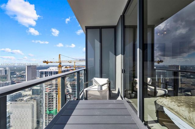 159 NE 6th St 4910, Miami, FL 33132