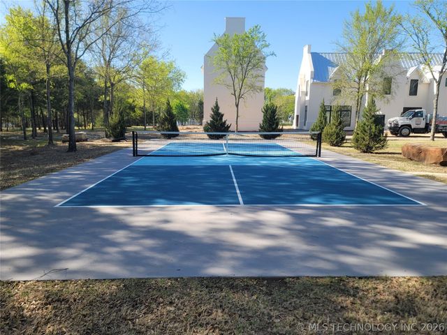 132 Meadowview, Eufaula, OK 74432